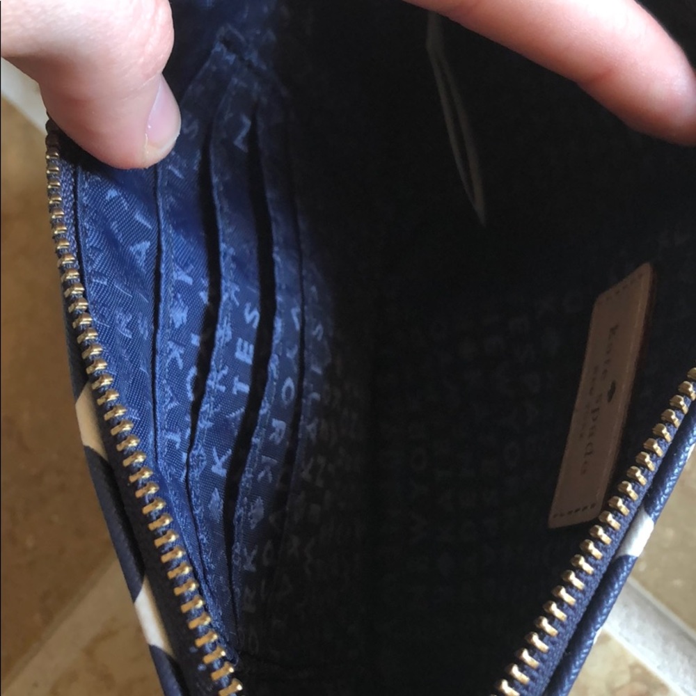 Kate Spade Wristlet - Picture 3 of 3